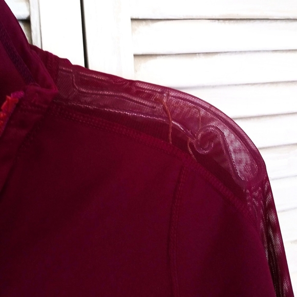 90° DEGREES by REFLEX FULL ZIP JACKT W/MESH DETAIL - Picture 4 of 6